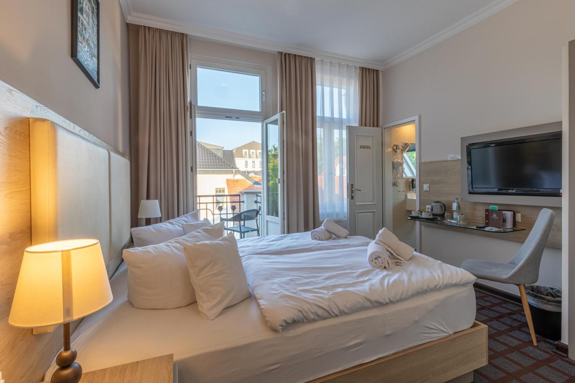 Hotel Polar-Stern Ostseebad Kühlungsborn Kültér fotó